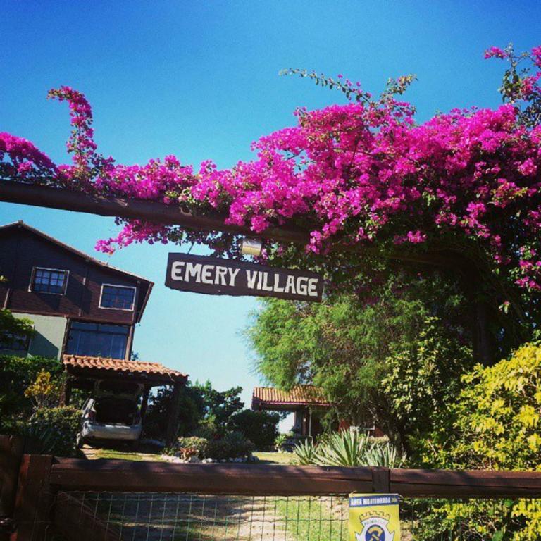 Residencial Emery Village Garopaba Eksteriør bilde